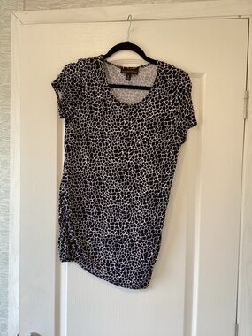 Dana Buchman Black and White Short Sleeve Scoop Neck Top XL EUC